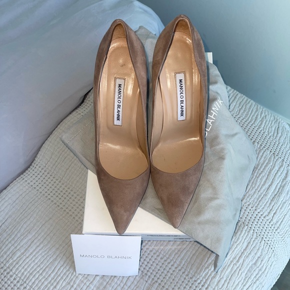 Manolo Blahnik Taupe Pumps - Picture 2 of 7